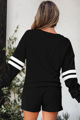 Ensemble sweat-shirt et short noir à manches rayées et épaules tombantes