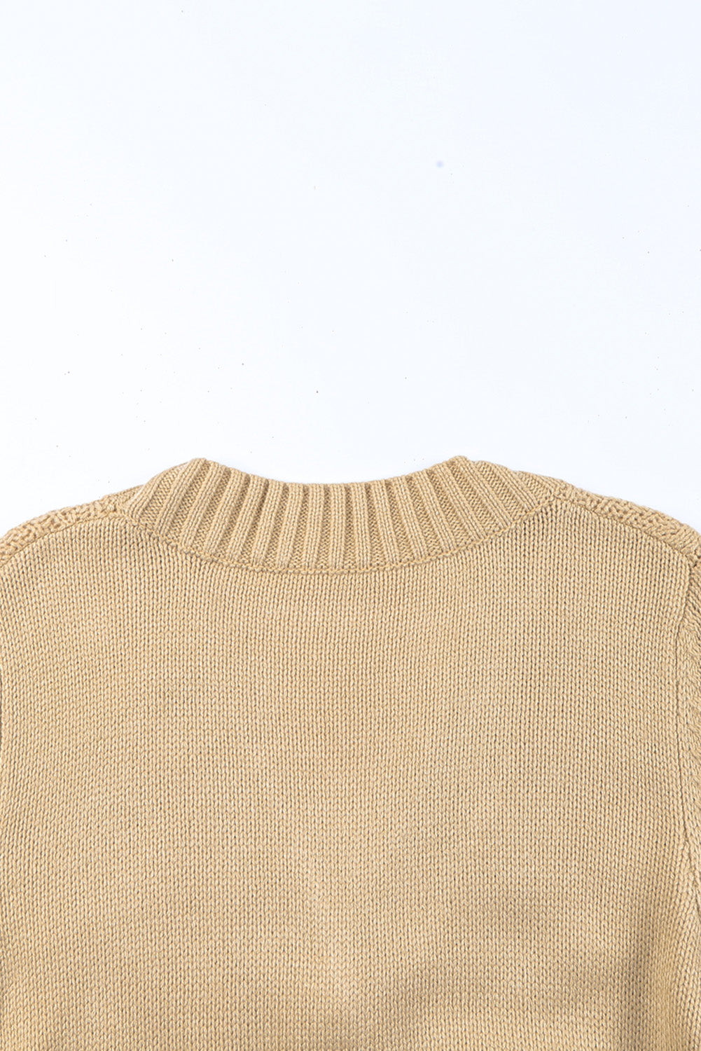 Cardigan texturé beige avec poches avant et boutons-A WOMAN WE LOVE