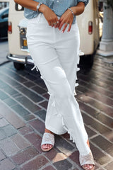 Jean ample blanc avec nœud sur le côté et jambe droite