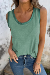 Glamor tank top with green metal edge *