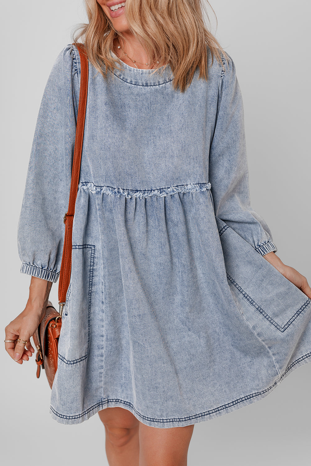 Beau Blue - Mini-robe en jean-A WOMAN WE LOVE