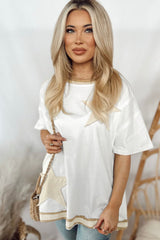 Camiseta blanca de gran tamaño con parche de estrella fugaz