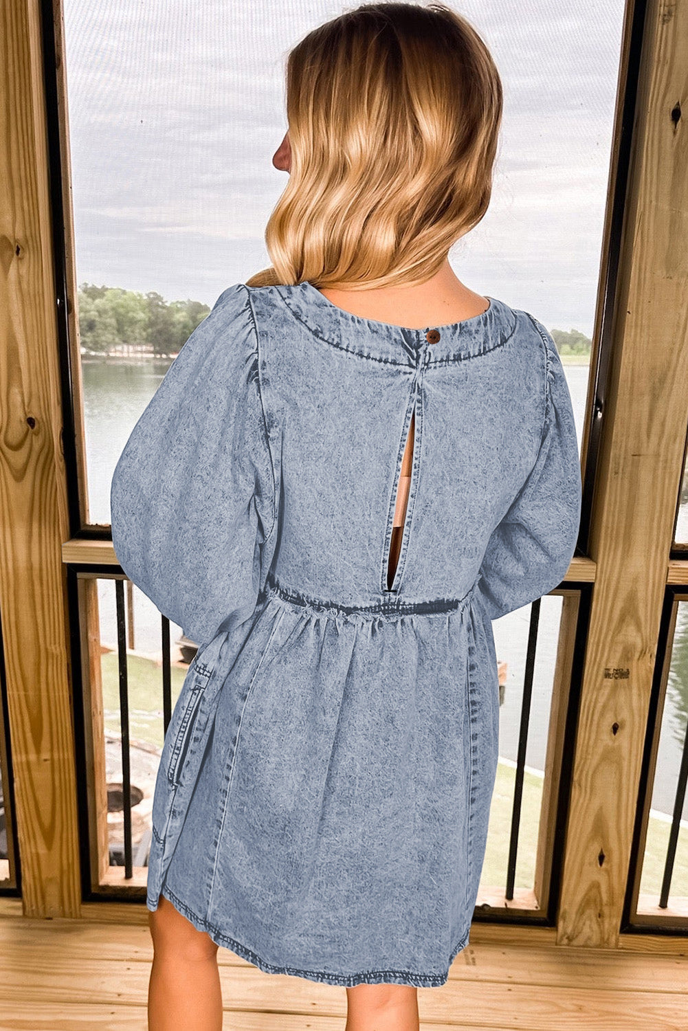 Beau Blue - Mini-robe en jean -A WOMAN WE LOVE