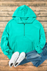 Una sudadera con capucha de cuerpo completo de Aruba con Elée Éclair y Pockets de canguro