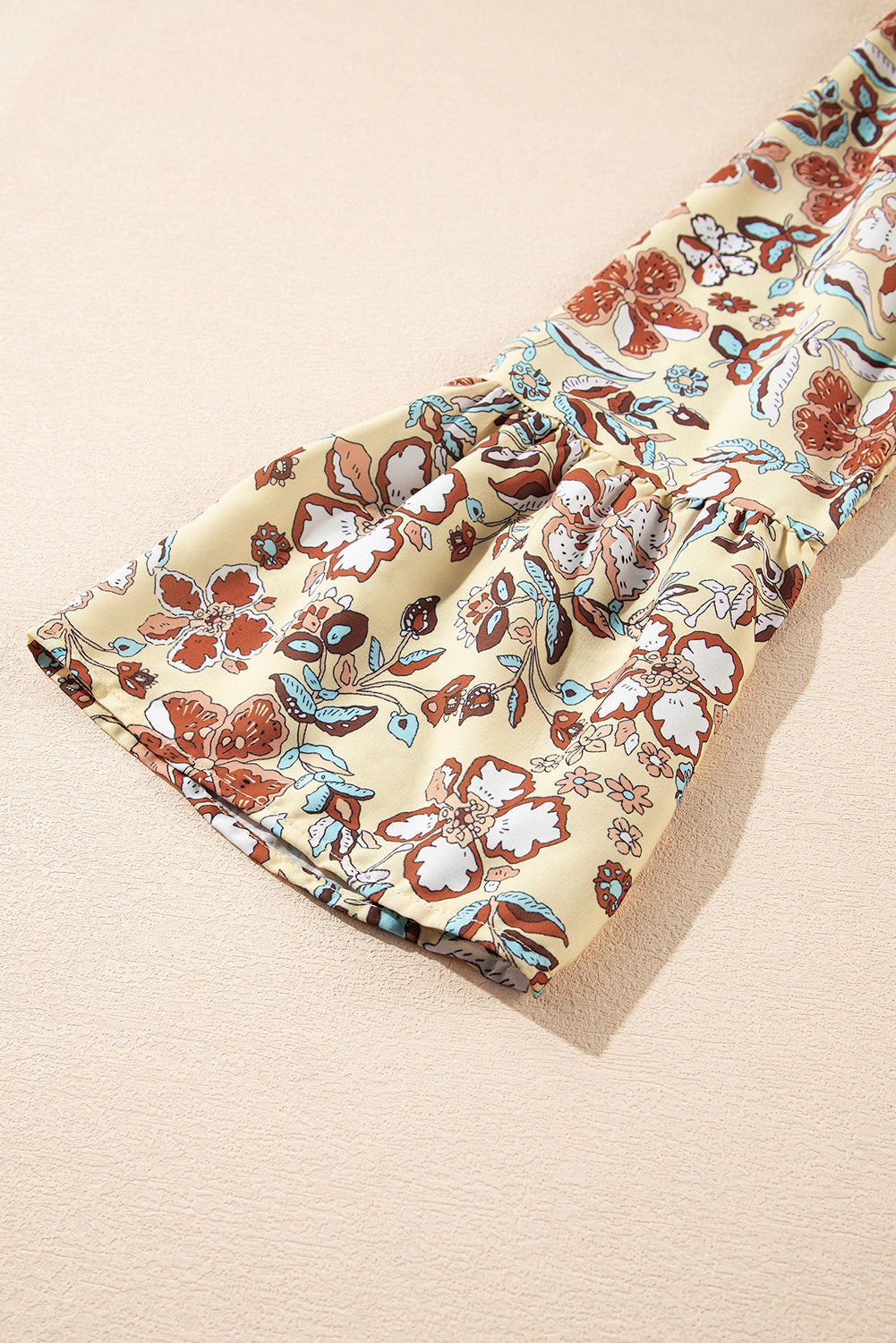 Chemisier péplum contrasté enveloppé *-A WOMAN WE LOVE