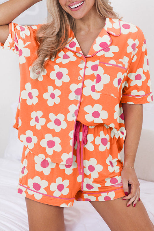 Conjunto de pijama tipo camisa de manga corta con estampado de flores naranjas