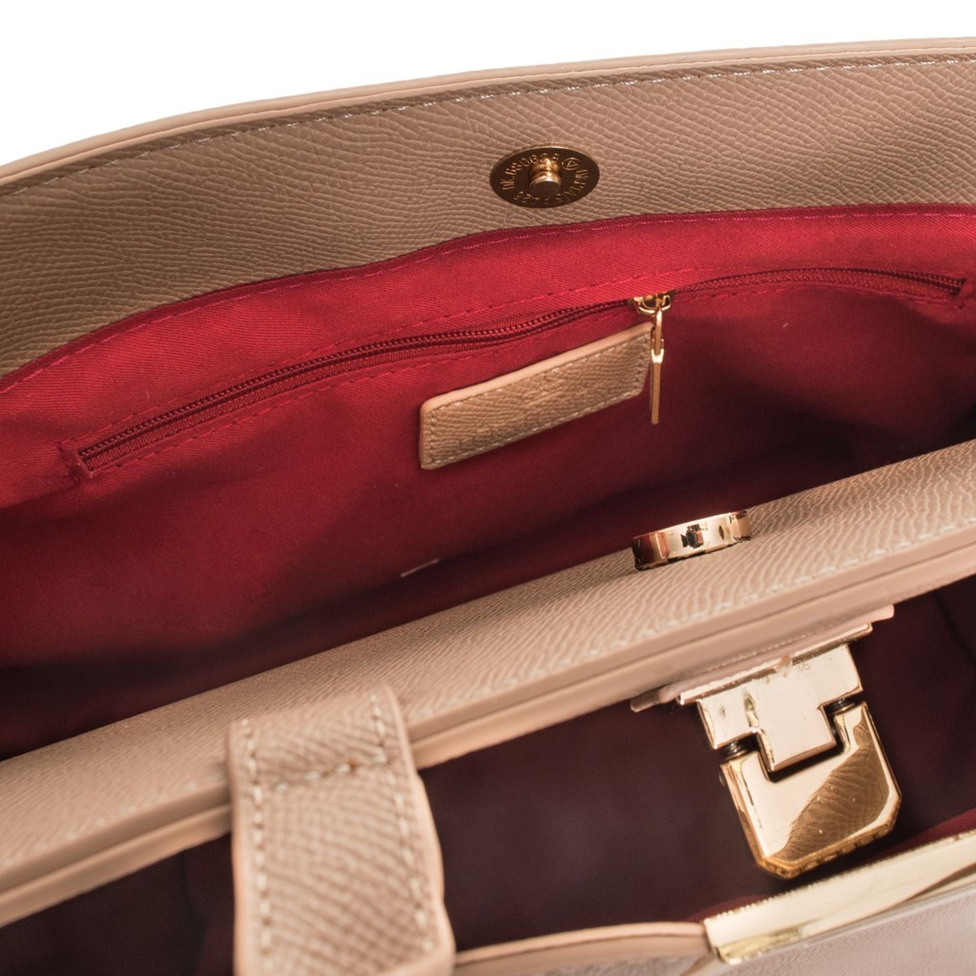 Egon Von Furstenberg Sacs à main-A WOMAN WE LOVE