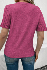 Round neck t-shirt *
