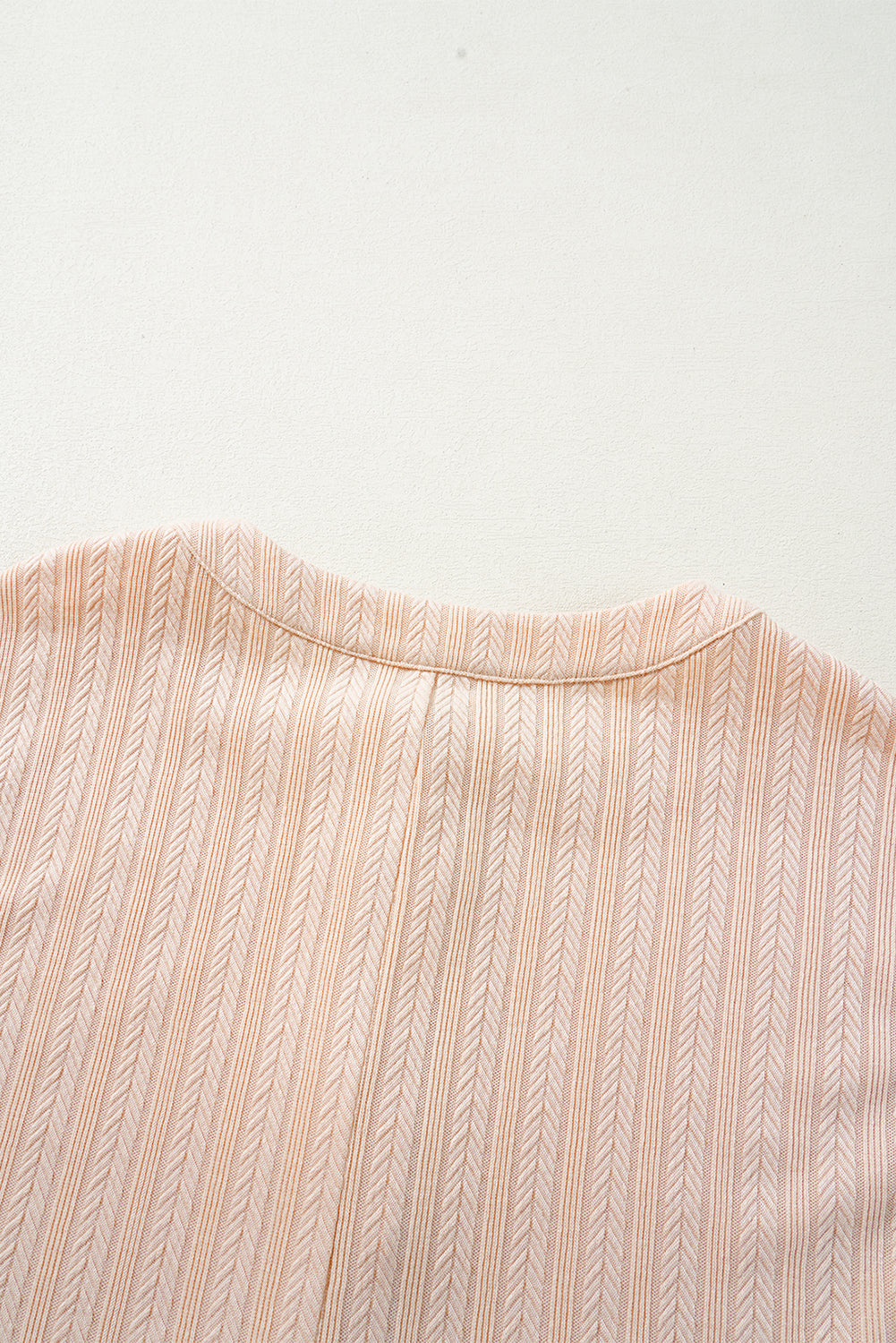 Combinaison sans manches à jambe large boutonnée texturée gris fumée-A WOMAN WE LOVE