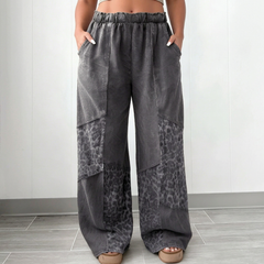 Pantalon large gris foncé délavé grande taille à empiècements léopard
